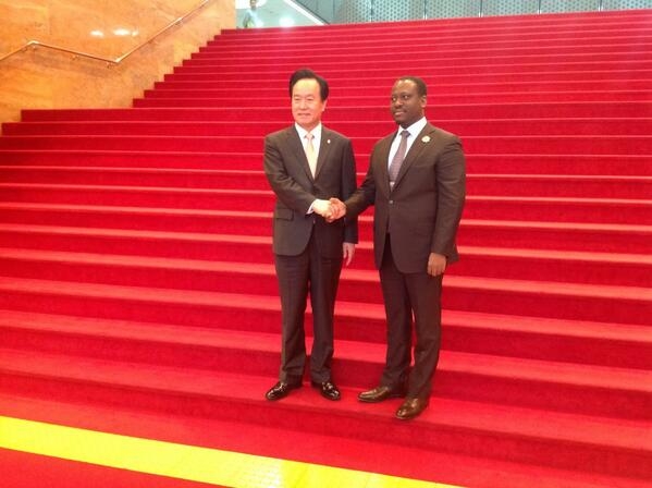 Coopération: En visite à Séoul, Soro plaide pour un projet de coopération inter